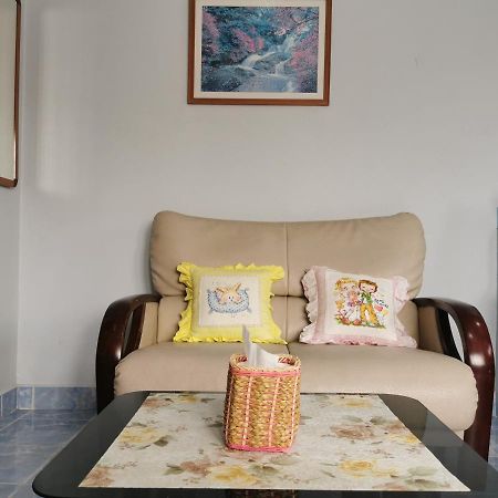 Bangsaen Samiya Guesthouse מראה חיצוני תמונה