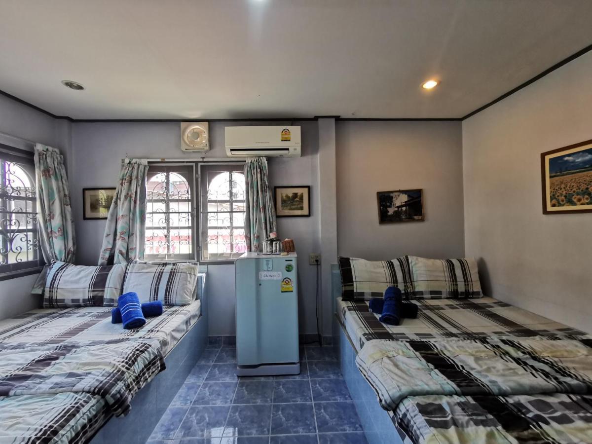Bangsaen Samiya Guesthouse מראה חיצוני תמונה